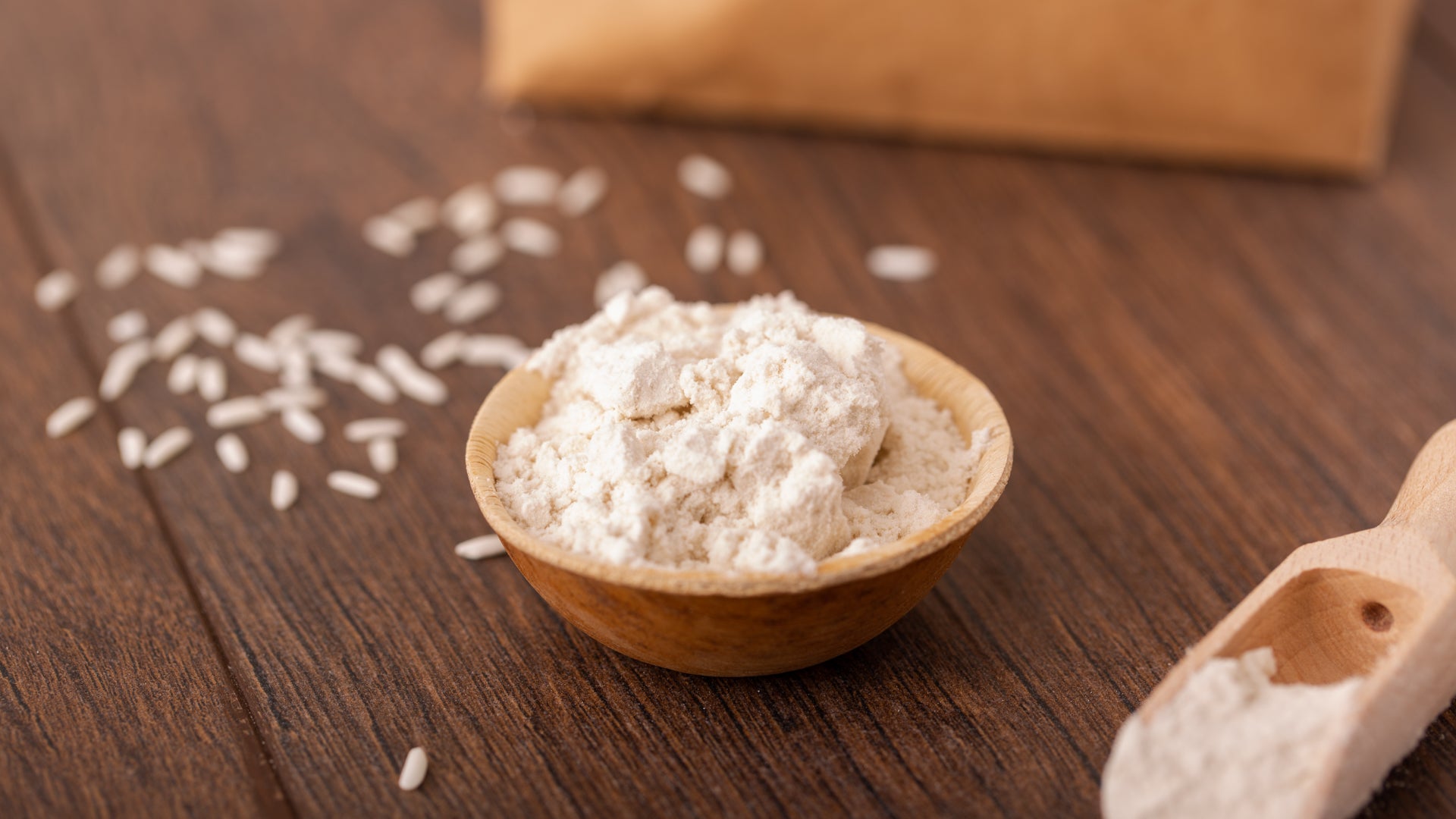 Reisvollkornmehl ist ein hochwertiges Lebensmittel, das aus Asien stammt