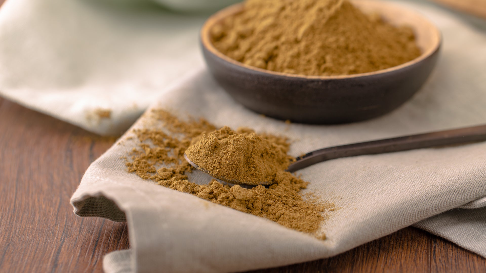 Hanfproteinpulver ist eine der wertvollsten veganen Eiweißquellen