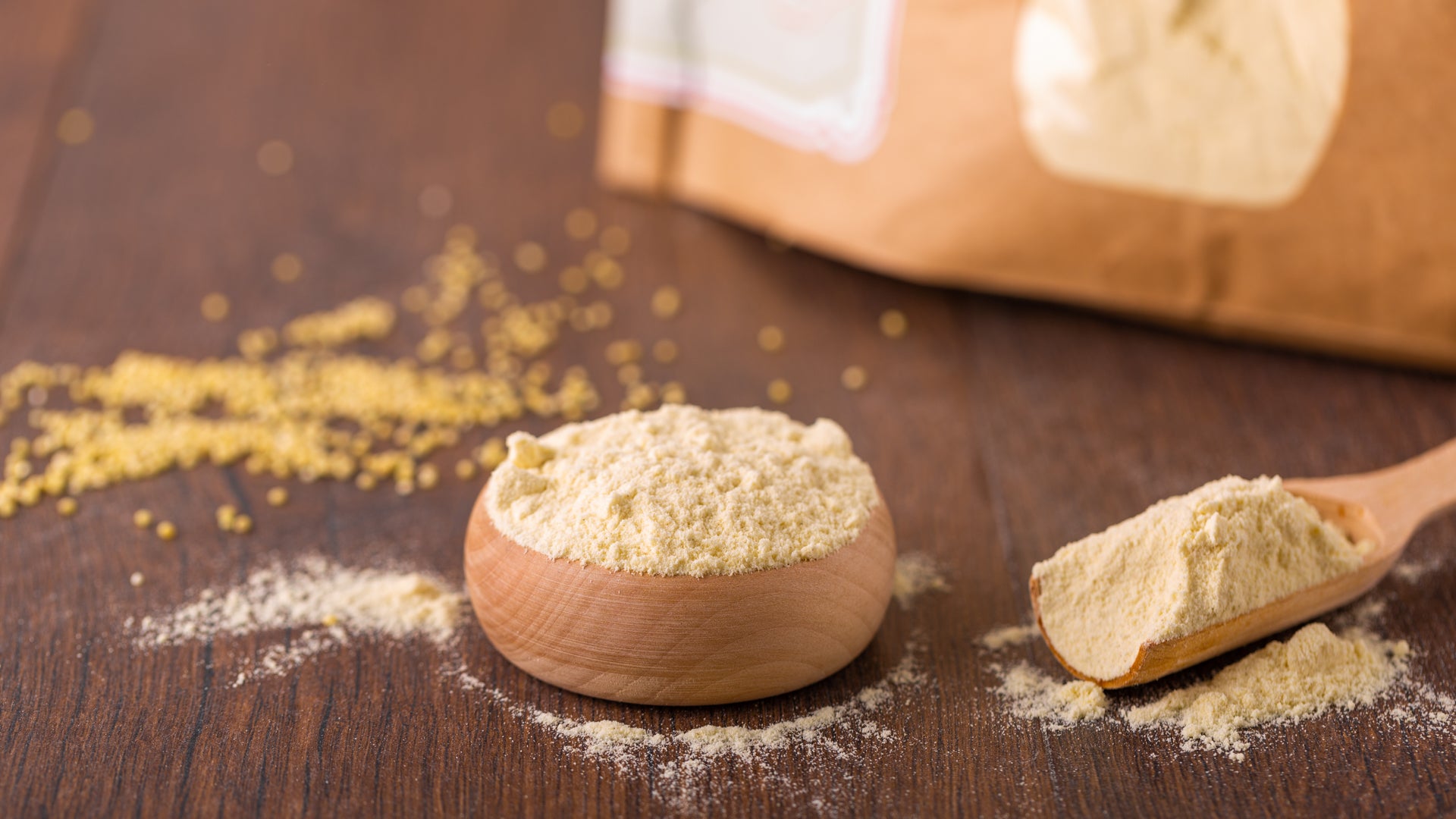 Hirsemehl ist für die Gesundheit und das Aussehen gleichermaßen positiv