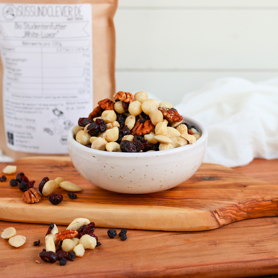 Bio Studentenfutter | "White-Luxor" | mit Macadamia, Cashews & Cranberries
