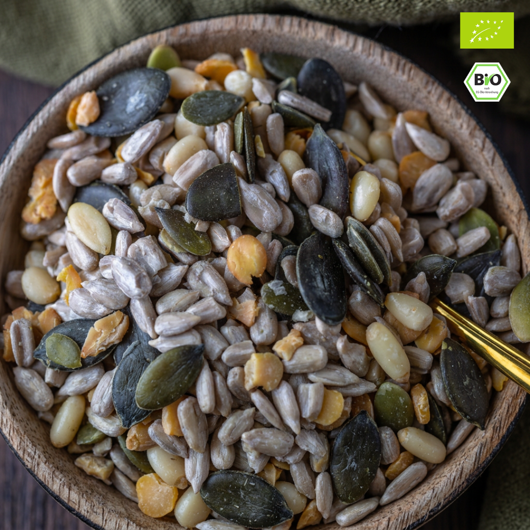 Bio Salat Topping | mit Pinienkernen | knackiger Saatenmix