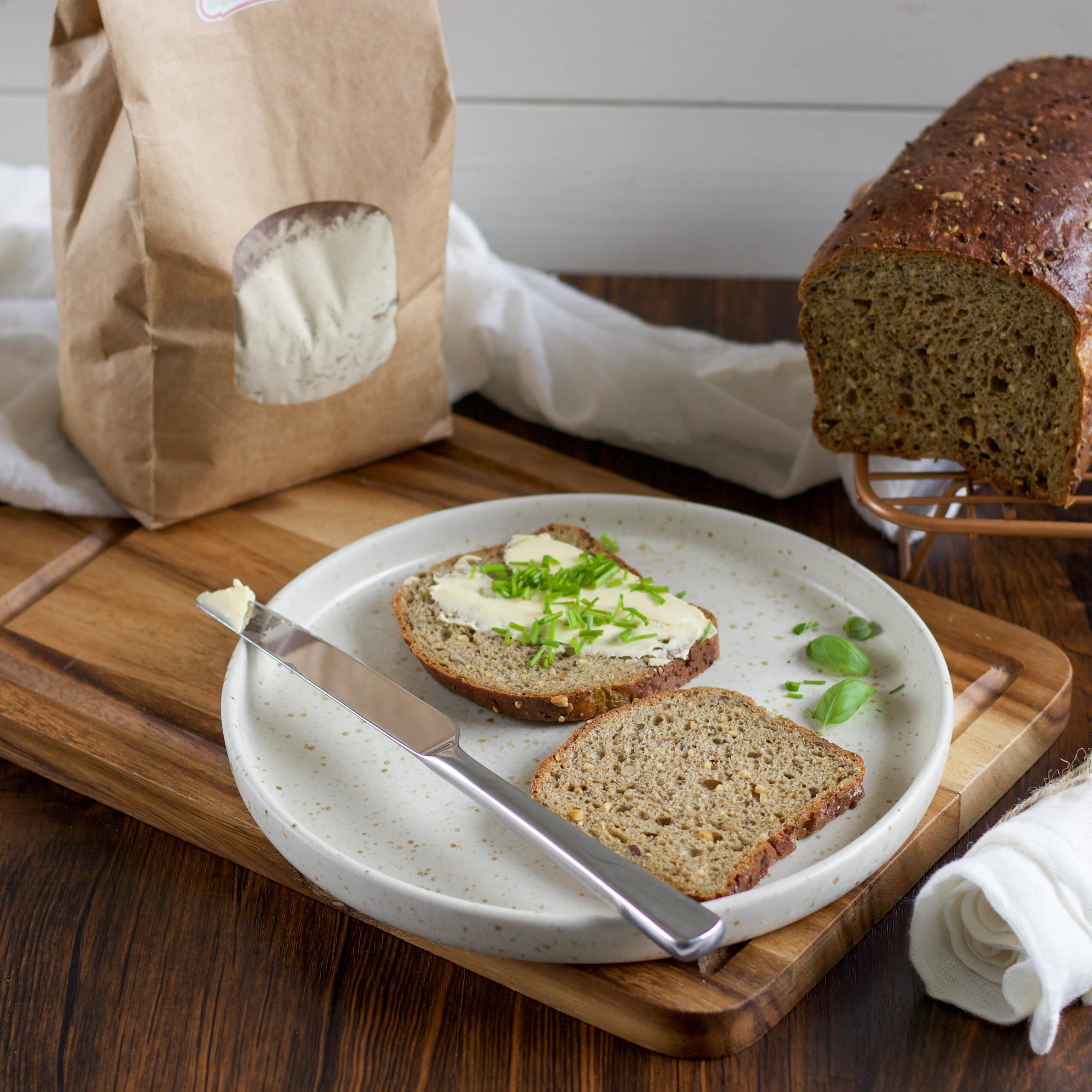 Bio Eiweißbrotbackmischung "Kernstark" | mit Buchweizen, Hirse & Chiasamen