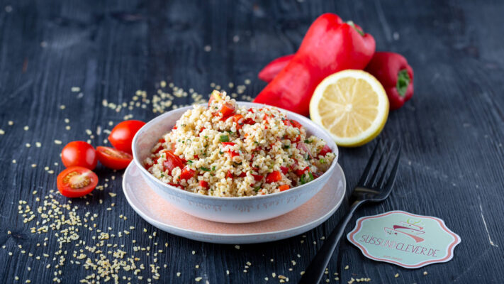 Paprika-Tomaten-Bulgur Salat