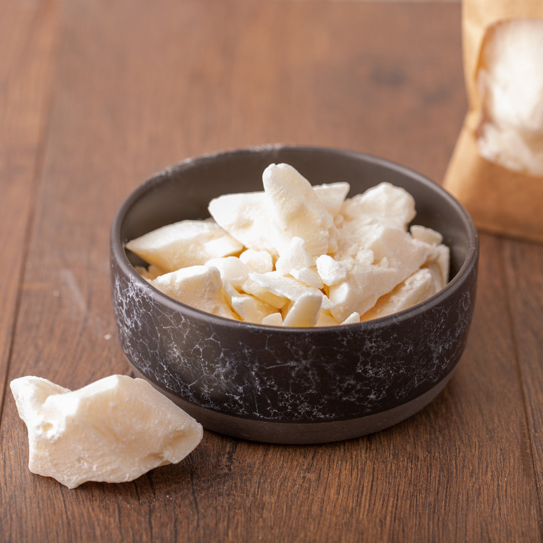 Bio Kakaobutter | Kakaobutterchips | Premium-Qualität | kaltgepresst | ohne Zusätze