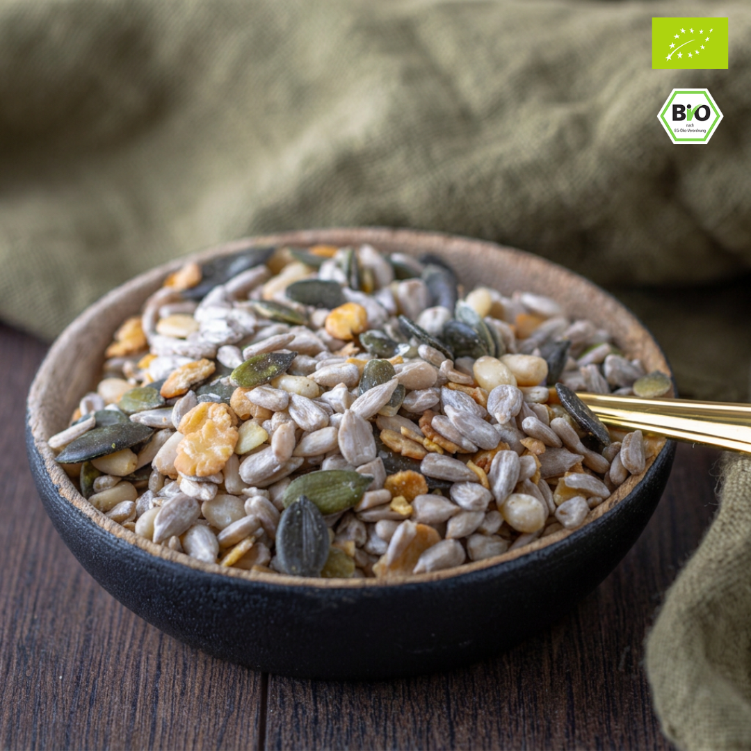 Bio Salat Topping | mit Pinienkernen | knackiger Saatenmix