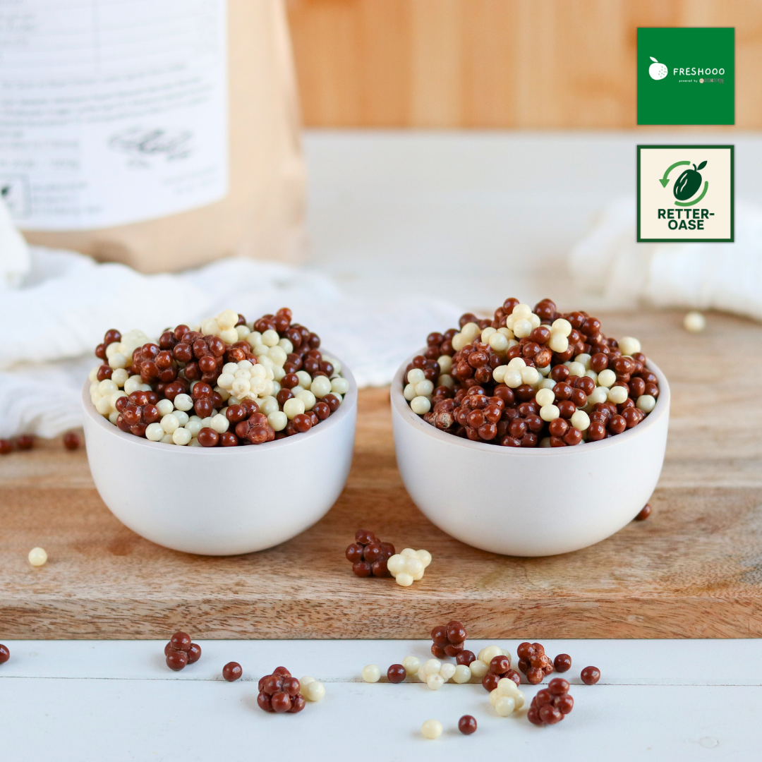 freshooo® Schokolierte Knusperkugeln | "Schokoballs" | Mischung aus Vollmilch- und weißer Schokolade